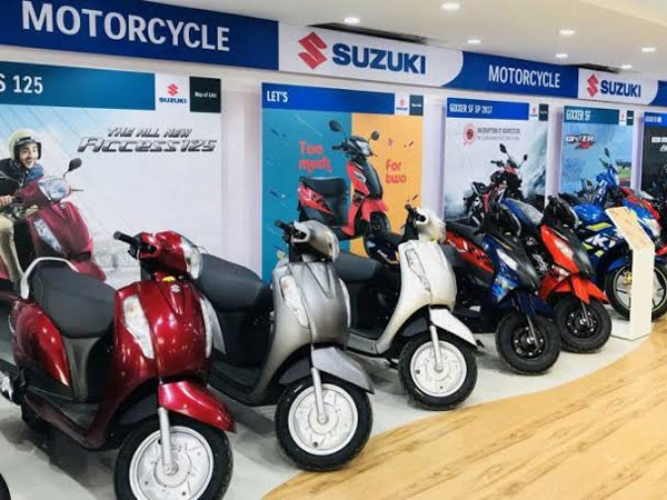 అదిరిపోయే ఆఫర్: రూ.777కే బైక్ ఇంటికి తీసుకెళ్లండి, కారు గెలవండి!