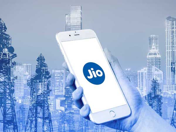 జియో రావడమే పెద్ద దెబ్బ అనుకుంటుంటే...