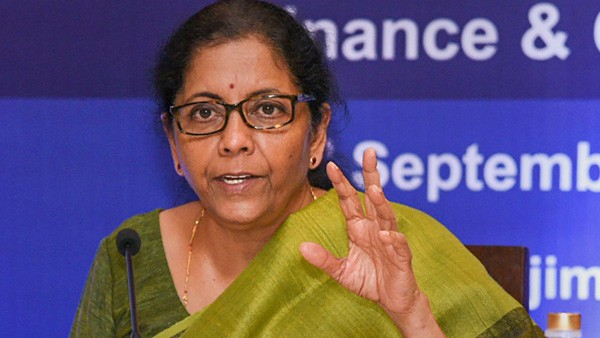 కరోనా భారత్కు ఒక అవకాశం, వేగంగా కోలుకుంటున్నాం: నిర్మలా సీత కరోనా భారత్కు ఒక అవకాశం, వేగంగా కోలుకుంటున్నాం: నిర్మలా సీత