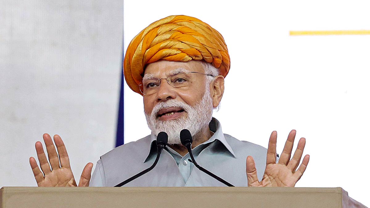 Modi Statue ప్రధాని మోదీ కాంస్య విగ్రహం.. అసోం వ్యాపారి సంచలనం నిర్ణయం