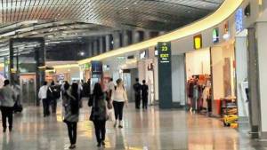 ‘కరోనా’ ఎఫెక్ట్: పర్యాటకం ఢమాల్.. విమానయాన సంస్థల ‘తాయిలాలు’